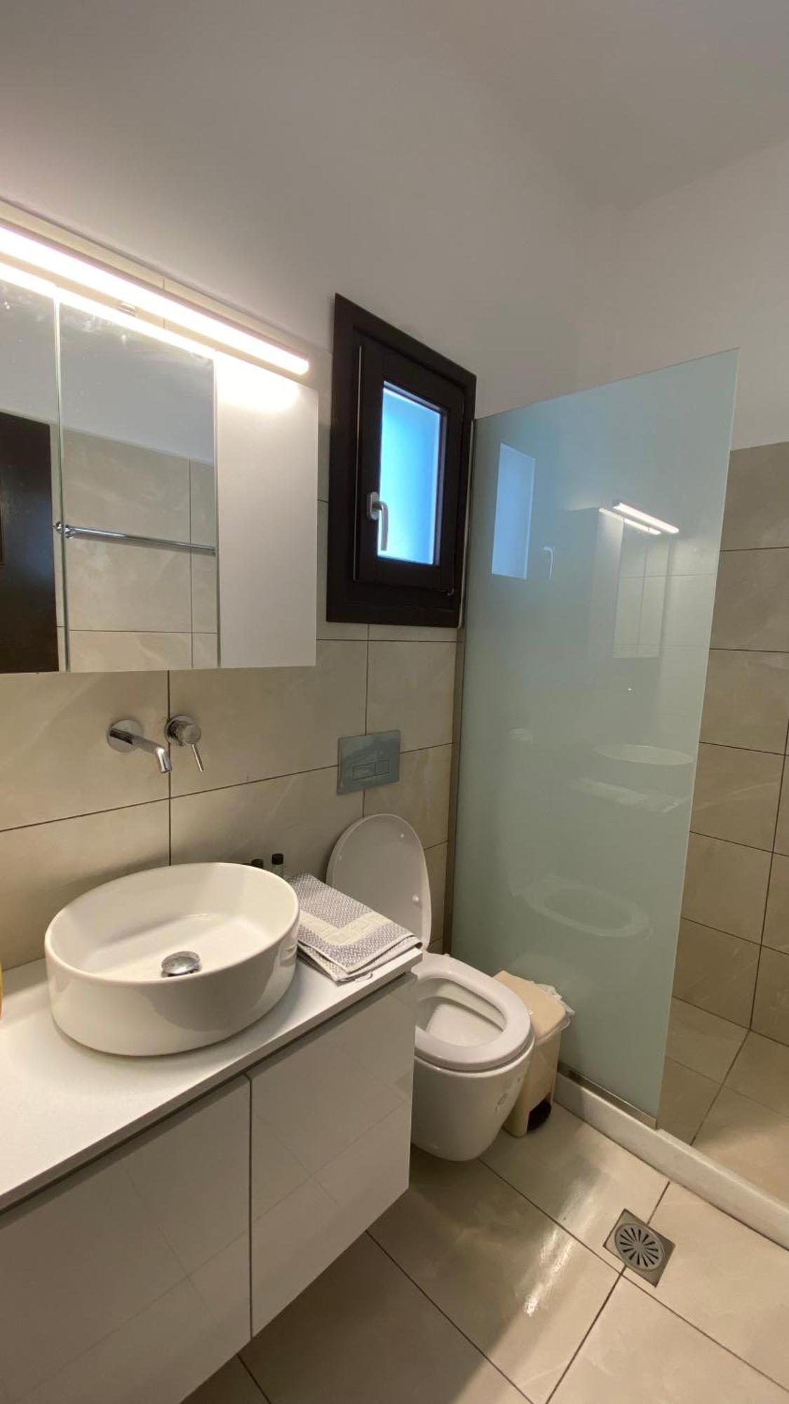 Villa Ostria Kamári Eksteriør billede